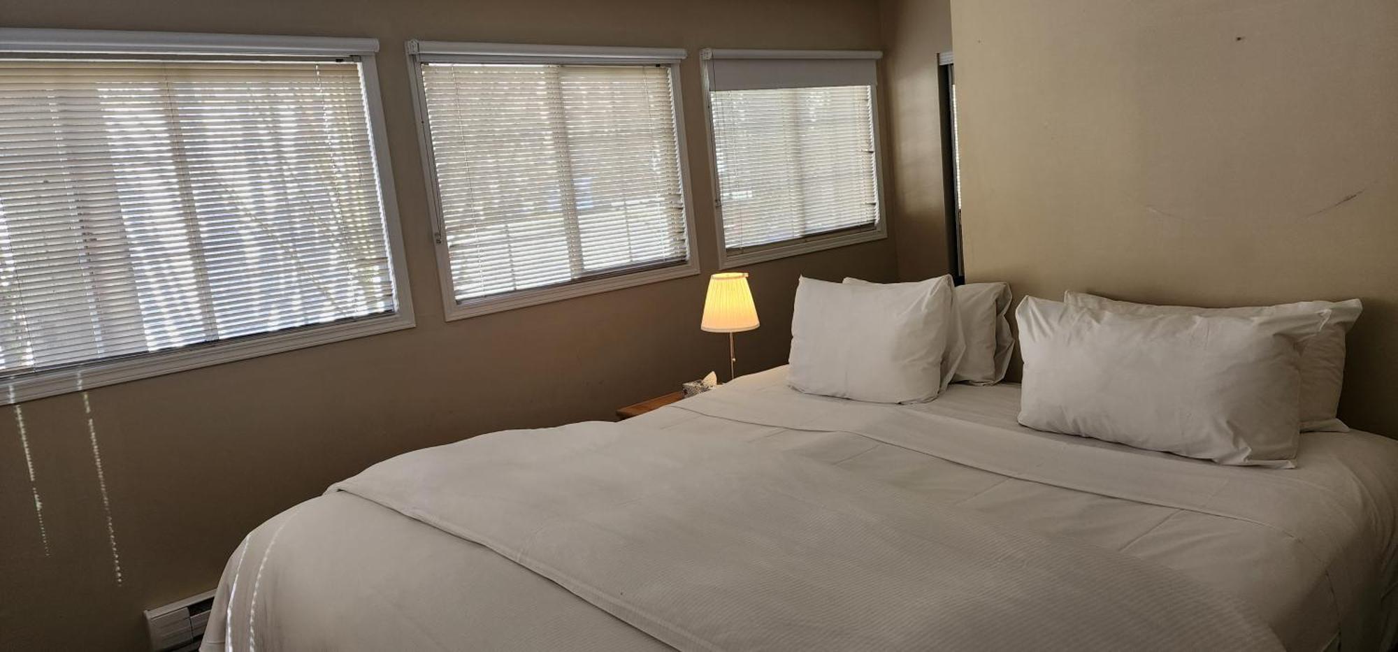 فانكوفر Times Square Suites Hotel المظهر الخارجي الصورة